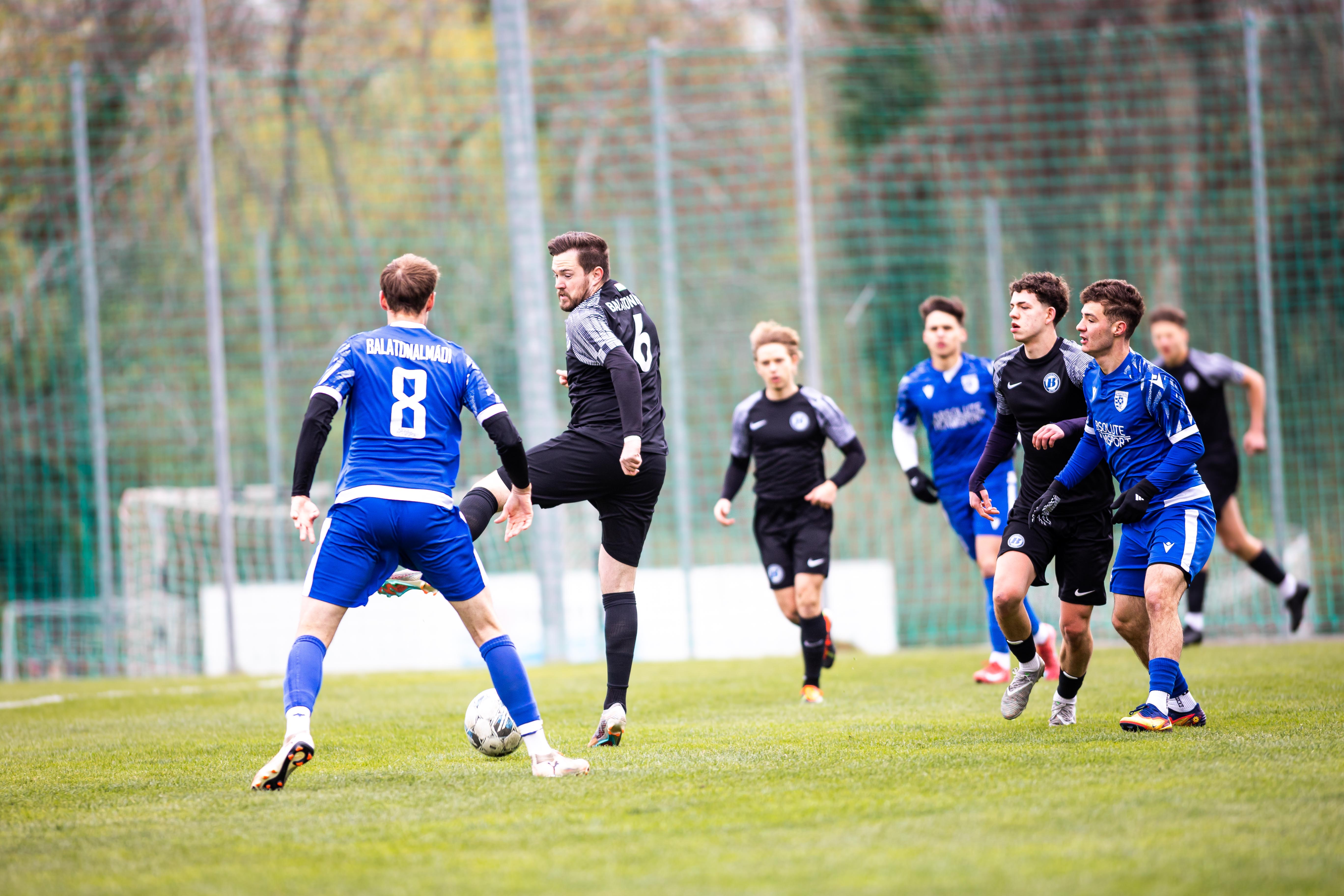 Rangadót nyert és közel a bajnoki címhez a Balatonalmádi